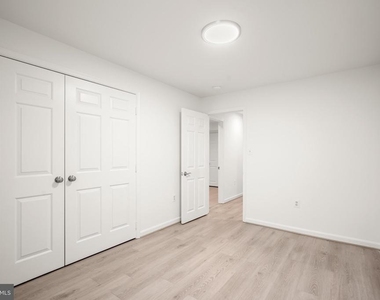 7109 Radnor Road - Photo Thumbnail 37