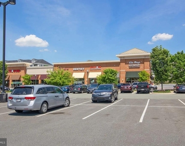 11882 Country Squire Way - Photo Thumbnail 48