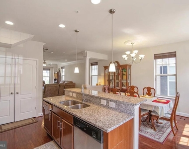 11882 Country Squire Way - Photo Thumbnail 14