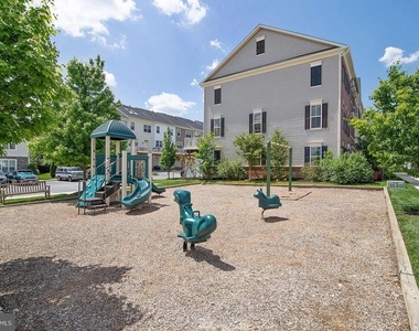11882 Country Squire Way - Photo Thumbnail 44