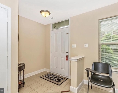 11882 Country Squire Way - Photo Thumbnail 33