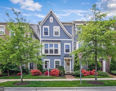 11882 Country Squire Way - Photo Thumbnail 1