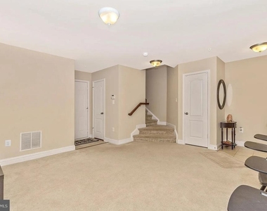 11882 Country Squire Way - Photo Thumbnail 35