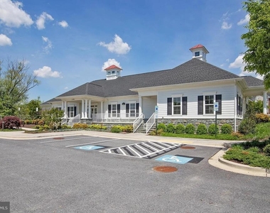 11882 Country Squire Way - Photo Thumbnail 45