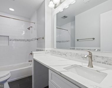 711 Ivy League Lane - Photo Thumbnail 9