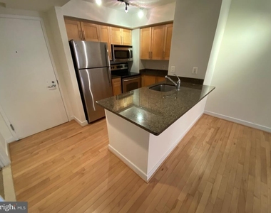 7500 Woodmont Avenue - Photo Thumbnail 1