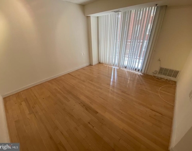 7500 Woodmont Avenue - Photo Thumbnail 6