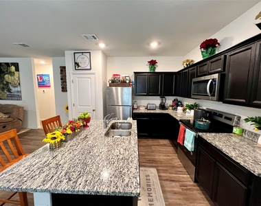 19312 Caymus Dr - Photo Thumbnail 4