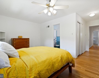 8504 Sundale Drive - Photo Thumbnail 14
