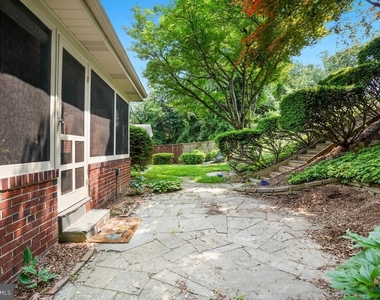 8504 Sundale Drive - Photo Thumbnail 23