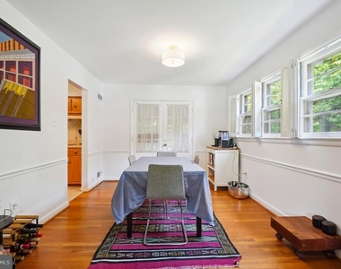 8504 Sundale Drive - Photo Thumbnail 8