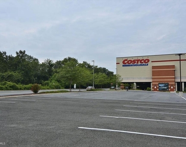 1806 Arcola Avenue - Photo Thumbnail 22