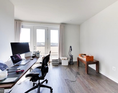 16212 Bushwick Place - Photo Thumbnail 24