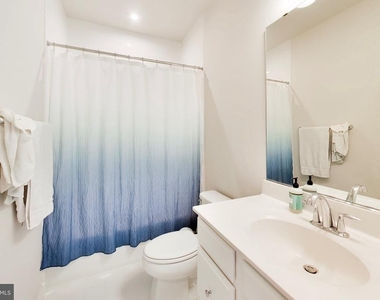 16212 Bushwick Place - Photo Thumbnail 22