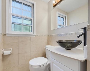 16818 Briardale Road - Photo Thumbnail 24