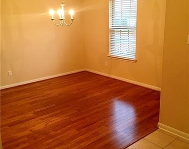 112 Beargrass Dr - Photo Thumbnail 7