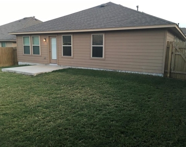 112 Beargrass Dr - Photo Thumbnail 15