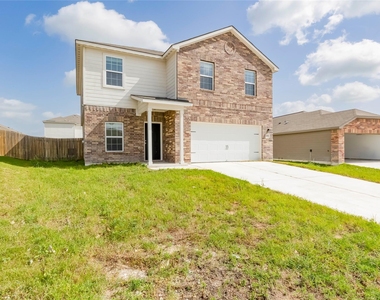 117 Fairfax Ln - Photo Thumbnail 1