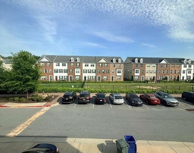 7930 John Galt Way - Photo Thumbnail 28