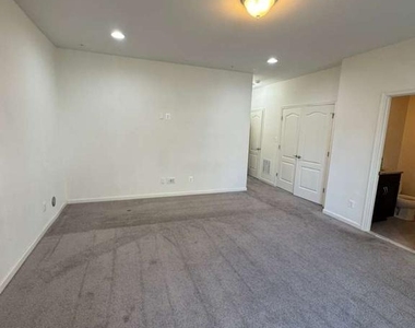 7930 John Galt Way - Photo Thumbnail 23