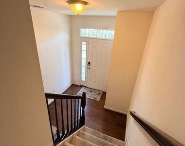 7930 John Galt Way - Photo Thumbnail 20