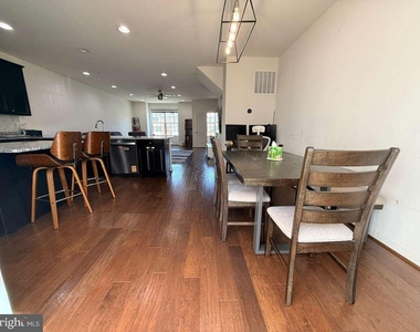 7930 John Galt Way - Photo Thumbnail 15