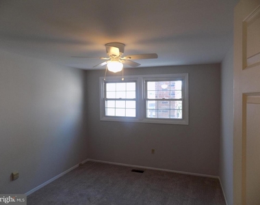 702 Towne Center Drive - Photo Thumbnail 41