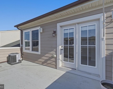3589 Katherine Way - Photo Thumbnail 49