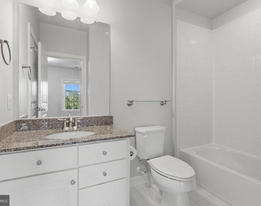 3589 Katherine Way - Photo Thumbnail 38