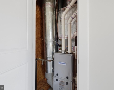 3589 Katherine Way - Photo Thumbnail 43