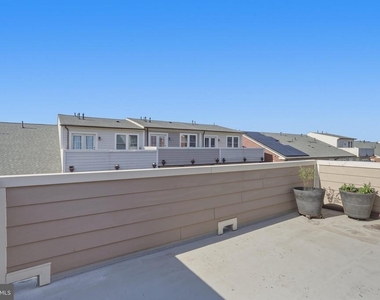 3589 Katherine Way - Photo Thumbnail 48