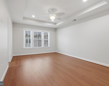 3589 Katherine Way - Photo Thumbnail 29