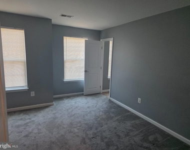 2873 Sweetbay Street - Photo Thumbnail 19