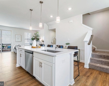 2480 Avesta - Photo Thumbnail 5