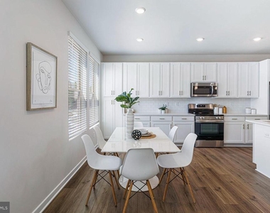 2487 Avesta - Photo Thumbnail 4