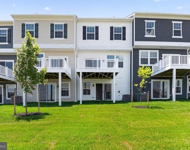 29 Merion Avenue - Photo Thumbnail 22