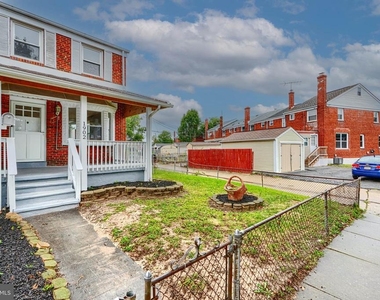 1902 Kelmore Road - Photo Thumbnail 25