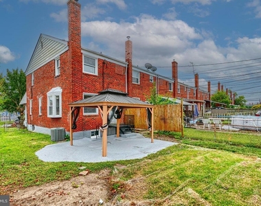 1902 Kelmore Road - Photo Thumbnail 23