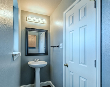 824 Palo Duro Dr - Photo Thumbnail 19