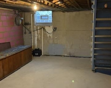 2709 E Hoffman Street - Photo Thumbnail 12