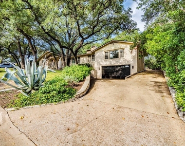 404 Almarion Dr - Photo Thumbnail 2