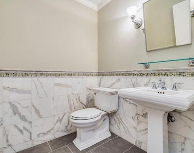 404 Almarion Dr - Photo Thumbnail 12