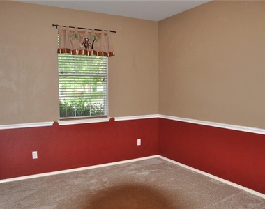 507 Las Colinas Dr - Photo Thumbnail 20