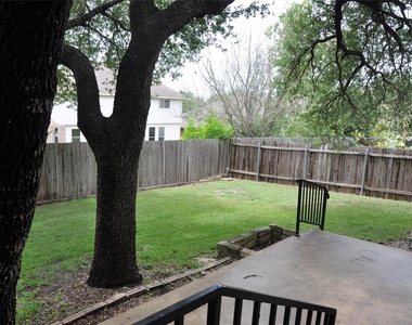 507 Las Colinas Dr - Photo Thumbnail 20