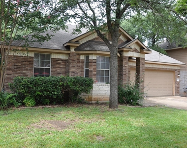 507 Las Colinas Dr - Photo Thumbnail 1