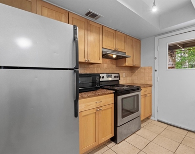 3627 Menchaca Rd - Photo Thumbnail 5