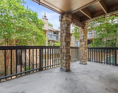 3627 Menchaca Rd - Photo Thumbnail 8