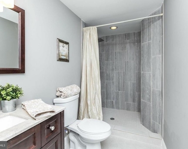 1505 Clarkson Street - Photo Thumbnail 18