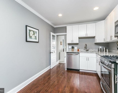 1505 Clarkson Street - Photo Thumbnail 4