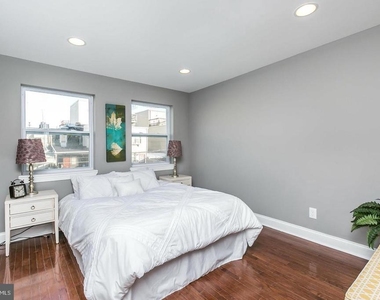 1505 Clarkson Street - Photo Thumbnail 14